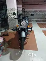 Royal Enfield classic bullet 350 , 2024 September