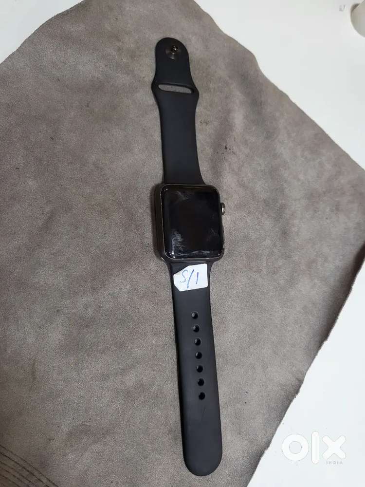 Iwatch Sereis 1-42mm Gps only Black Color used top condi.