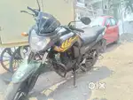 I want to sell my FZs green colour