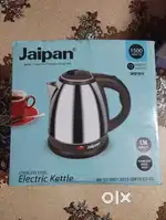 Electric Kettle and Glassware