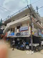 Commercial building for sale