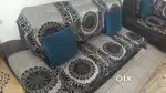 Sofa in black and silver colour