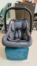 Baby car seat - Babyhug brand