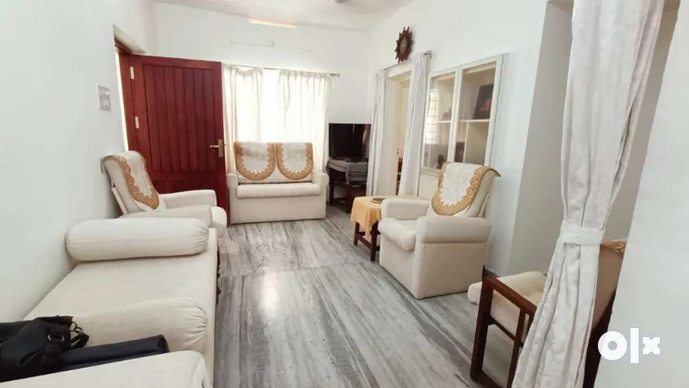 Furnished 3BHK Beautiful house @ Sasthamangalam jn, only 25000/- rent