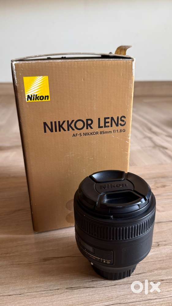 Nikon Nikkor AF-S 85mm F/1.8G prime lens