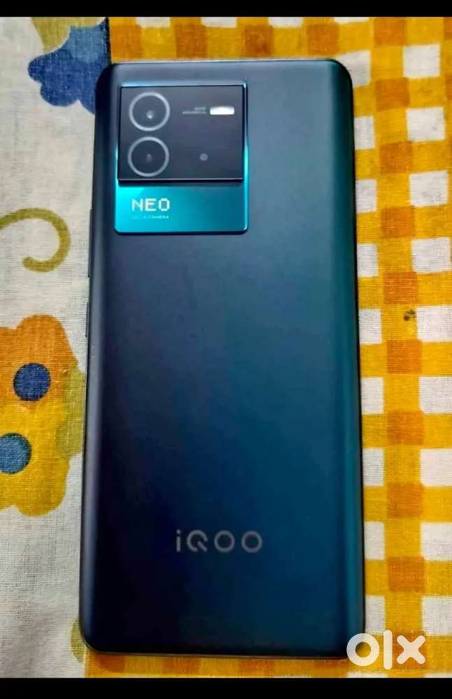 iqoo neo6   8...128  Gameing mobile