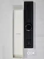 Galaxy Watch 4 classic 42mm Bluetooth with box,bezel cover worth ₹1500