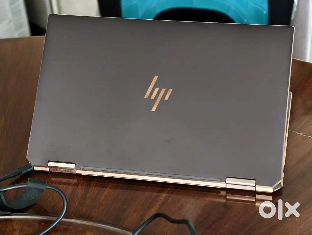 HP Spectre x360 laptop - 360 folding with touch screen