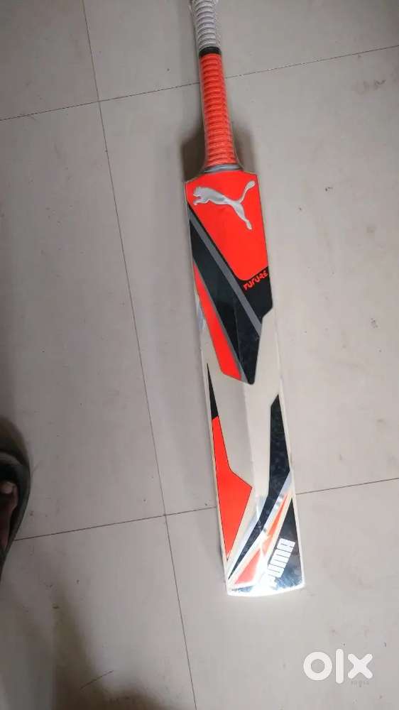 PUMA BAT  NEW UNUSED