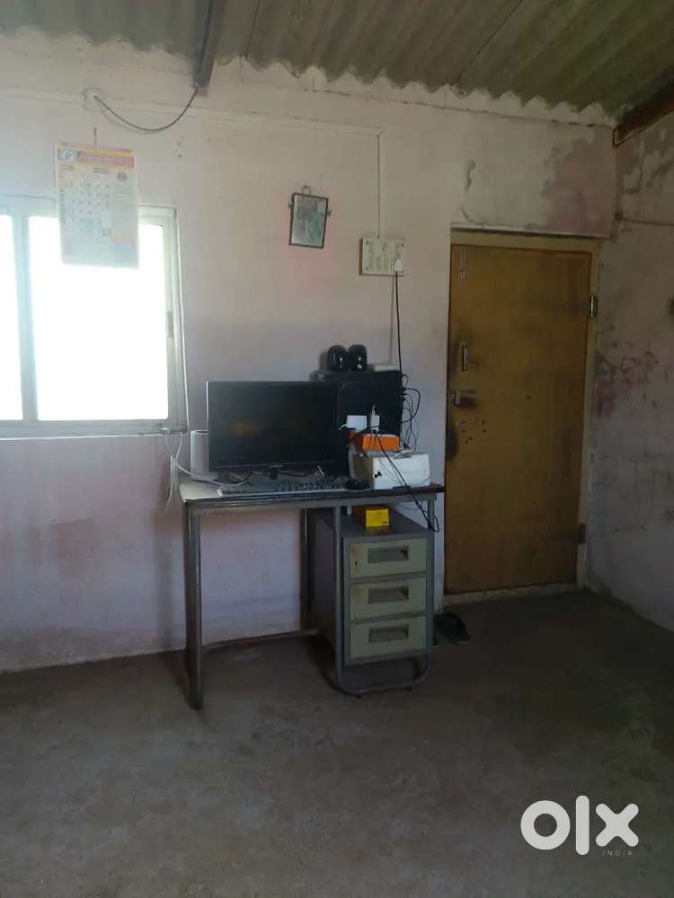 Selling a fresh, almost-new Core i7 Desktop Full Set.