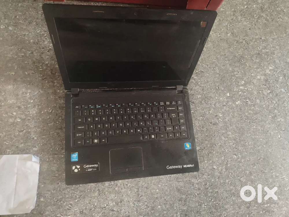 Acer gateway NE46 Rs 1 laptop