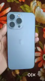 I phone 13pro 128gb.      Phone mein 1 problem hai display bas