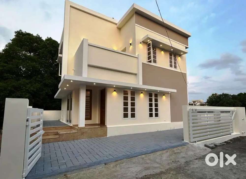 Kizhakkumpattukara- 1350 Sqft. 3 BHK villa in 3.33 Cents.