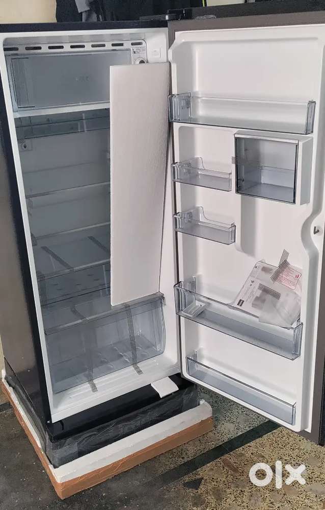 Good conditioned new fridge only two months old