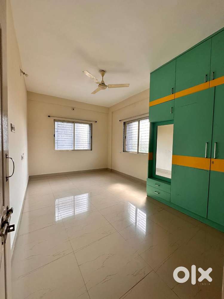 Well-Maintained 3BHK Flat in Prashanti Vihar – Ready To Move