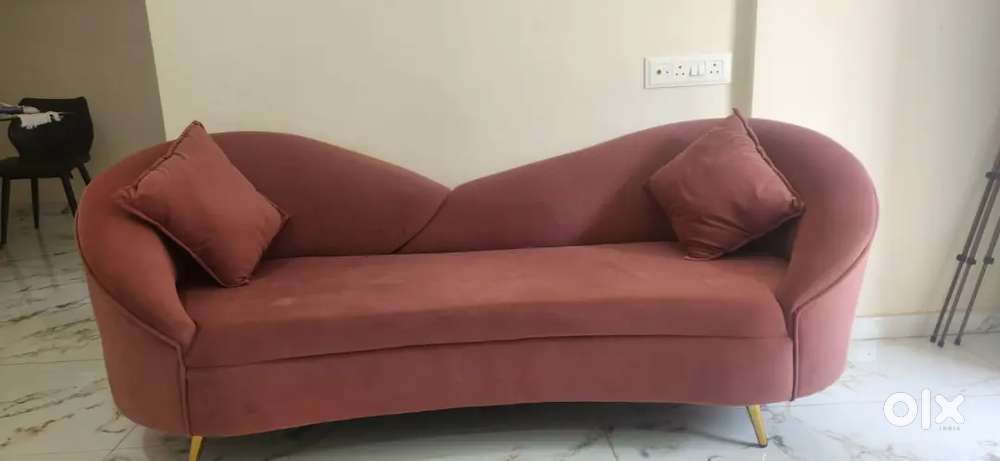 3 seater sofa in pretty mint condition