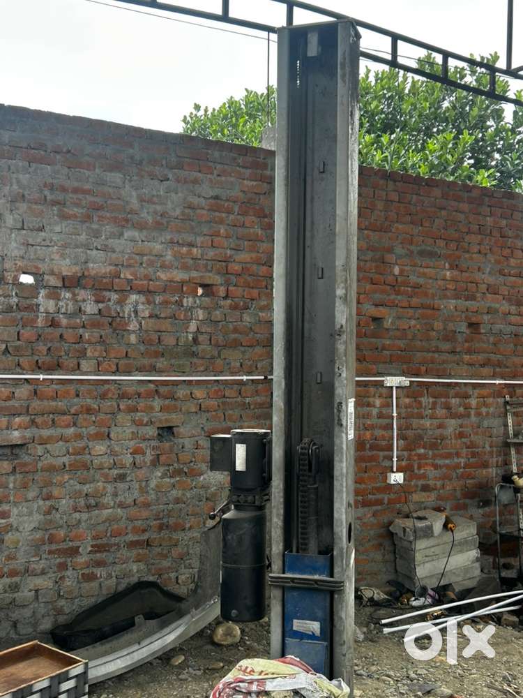 Car lift for car garages