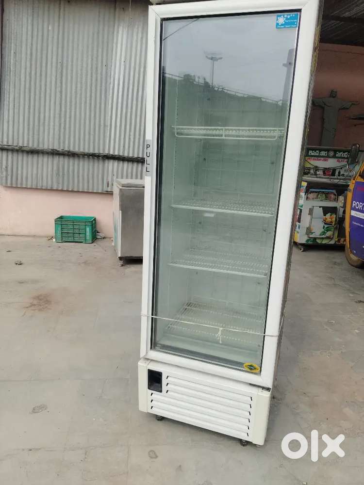 Good condition fridge Western company