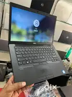 Dell old laptop i5 sale 8/256 win 10 new conditio. Original charger