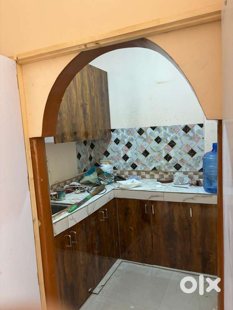 2 Room Set Available