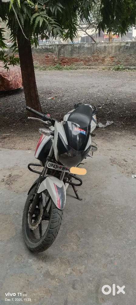 Dono tyre naya hai aur battery bhi nya Hai