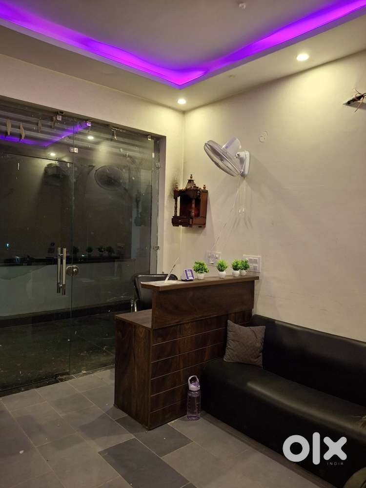 Fully furnished spa setup for lease