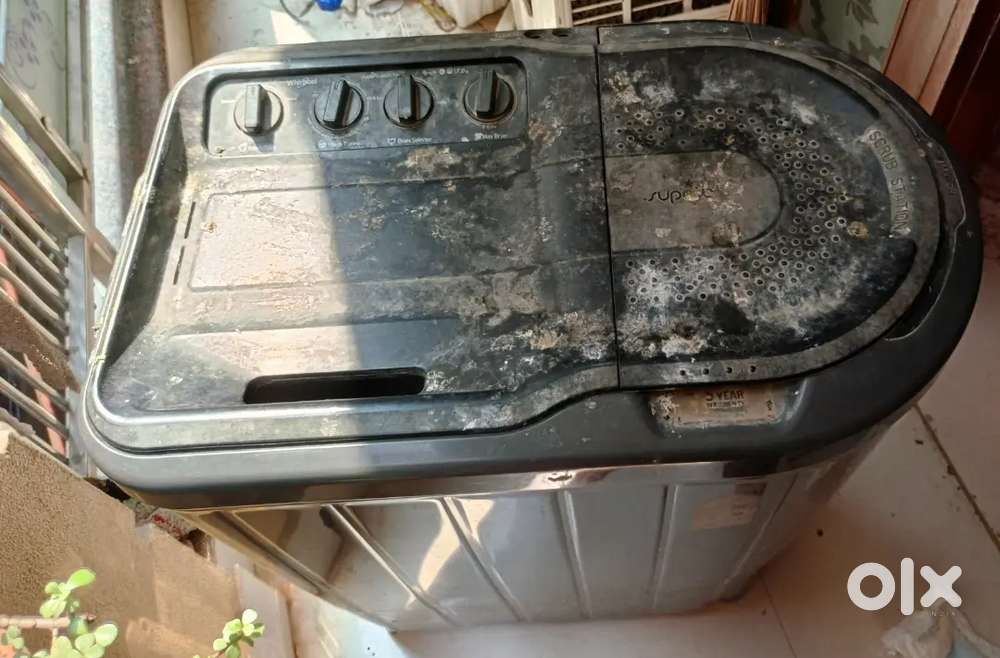 Whirlpool Semi Automatic Washing Machine  3 Years Old