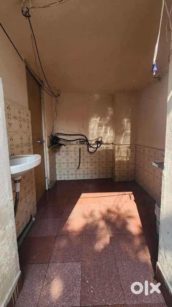 2 BHK independent House for rent.. bachlors allowed