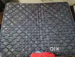 Queen size spring mattress