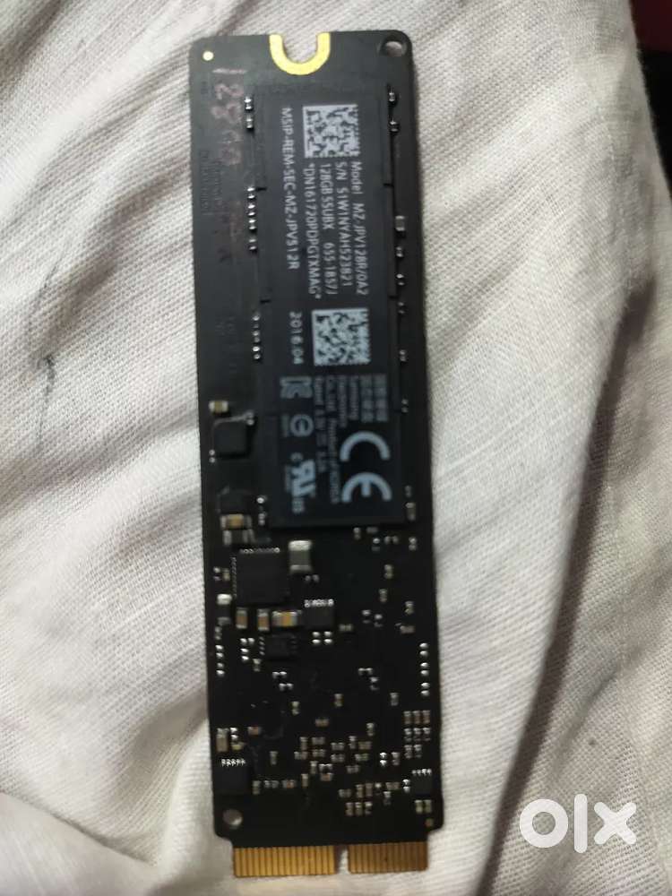 Macbook laptop nvme ssd 128 gb perfect working and new looking