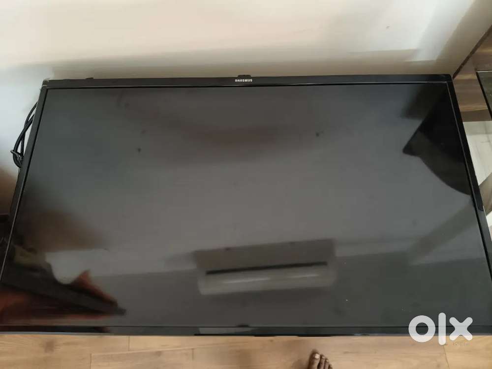 32 inch Samsung LED TV