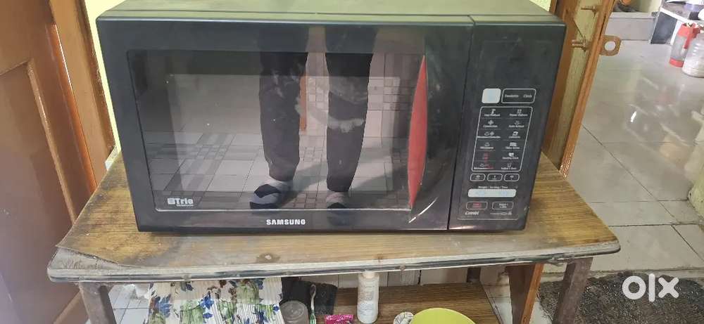 Microwave oven