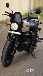 Hunter 350 top model