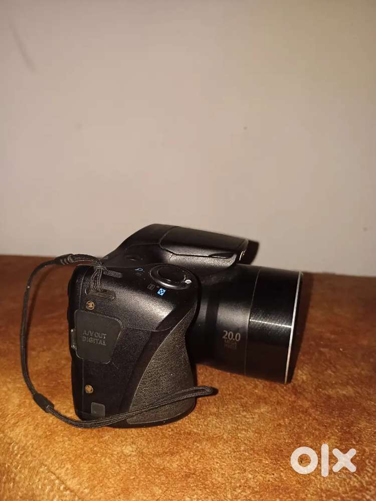 Canon powershot SX450IS-great condition  45Xzoom  Full HD