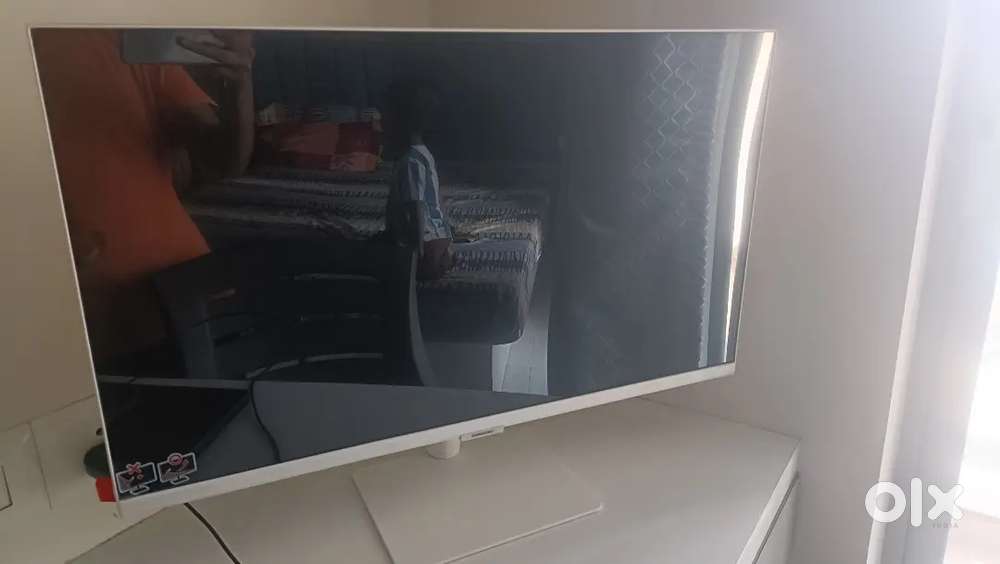 Samsung 27 inch smart monitor