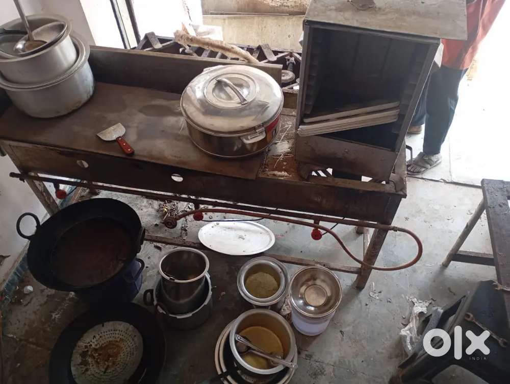 Tiffin item