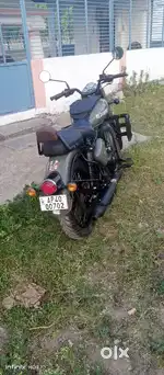 Classic 350 signal 2023.
