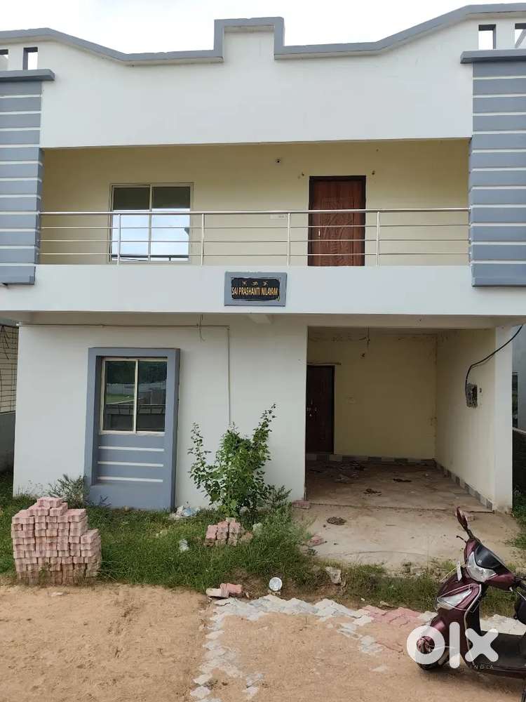 Modern 3BHK Duplex for Rent  Vastu Friendly Balcony + Master Bedroom