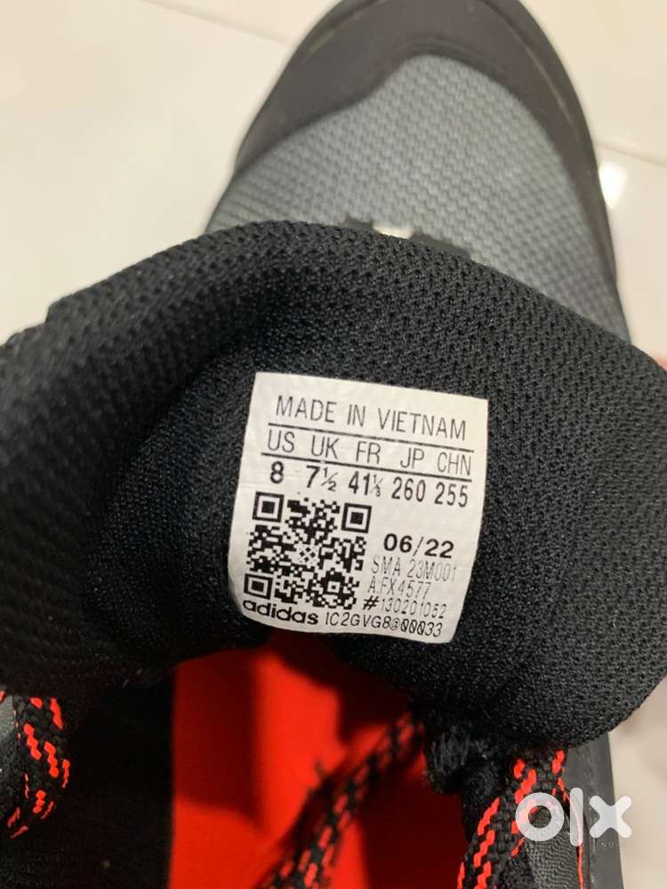  Adidas Terrex Trail Shoes – Mint Condition – Original Box