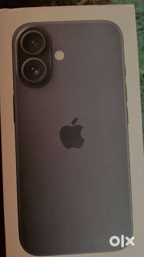 Iphone 16 128 gb black colour