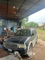Ford Endeavour 2005 Diesel 100000 Km Driven