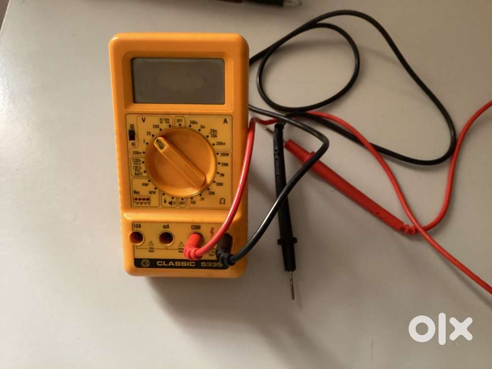 Electronic multimeter