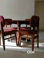 4 seater dining table