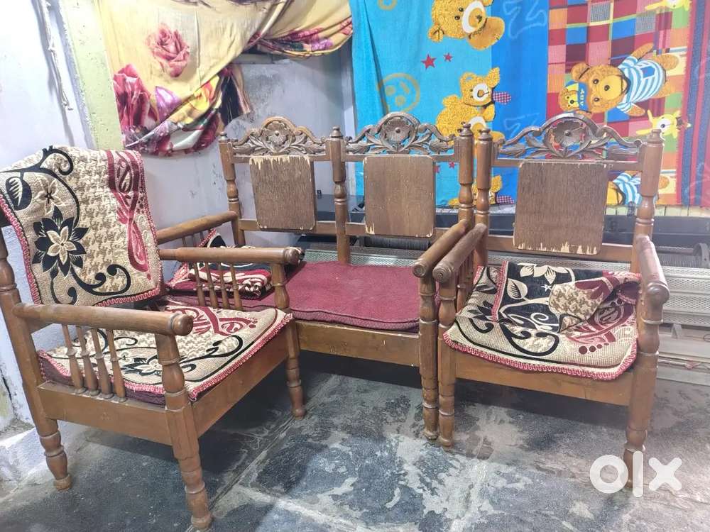 SAGWAN SOFA SET 2+1+1