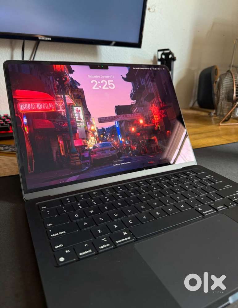 Macbook Air M2 Midnight