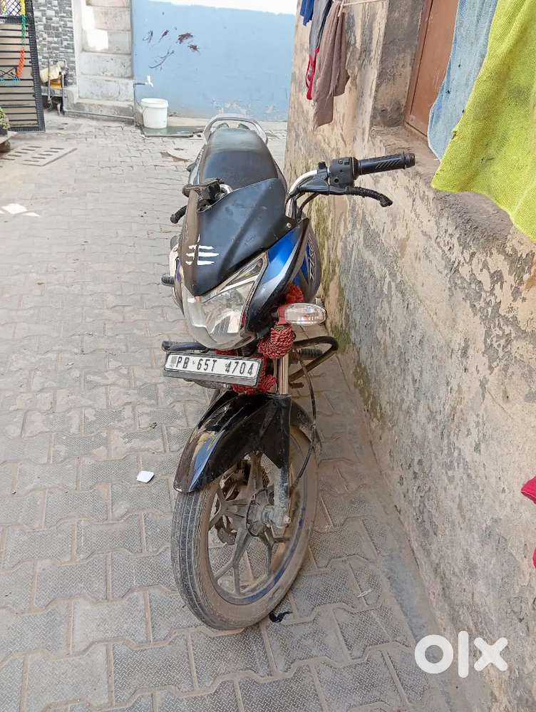 Bajaj Discover 2012 model full condition rc and insurance valid
