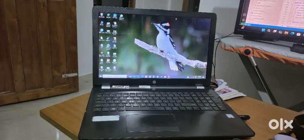 HP Laptop i3