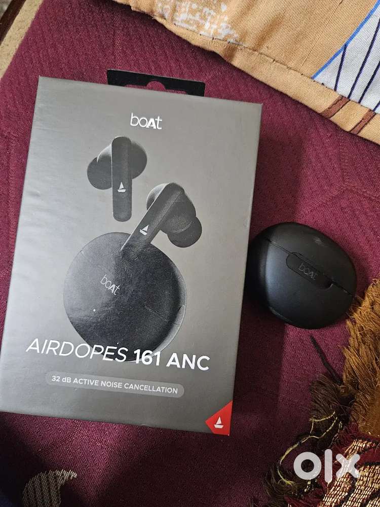 Boat airdopes 161 anc