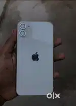 iPhone 11 / superb condition / storage - 64 / battery health 73