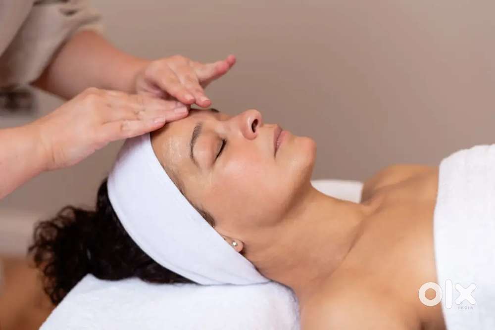 Female therapist urgent requirement ECR road